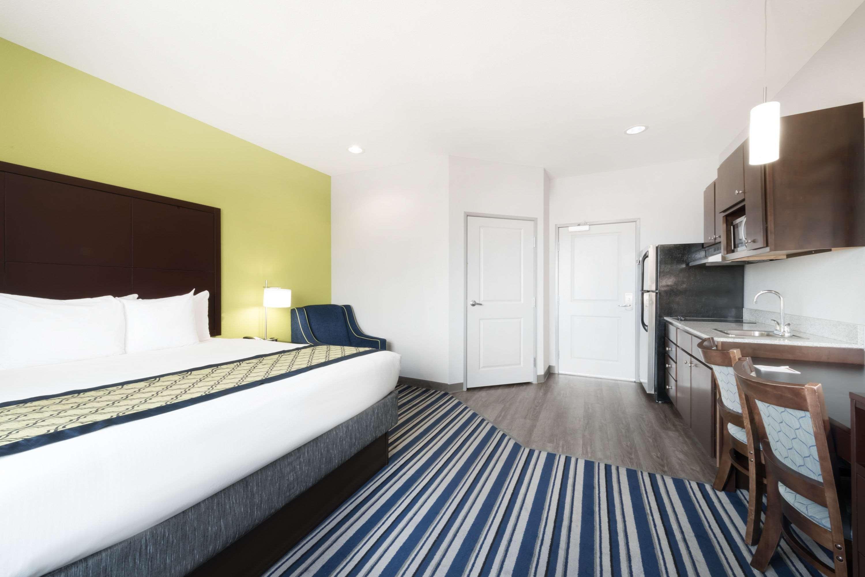 Hawthorn Extended Stay By Wyndham Мидленд Экстерьер фото