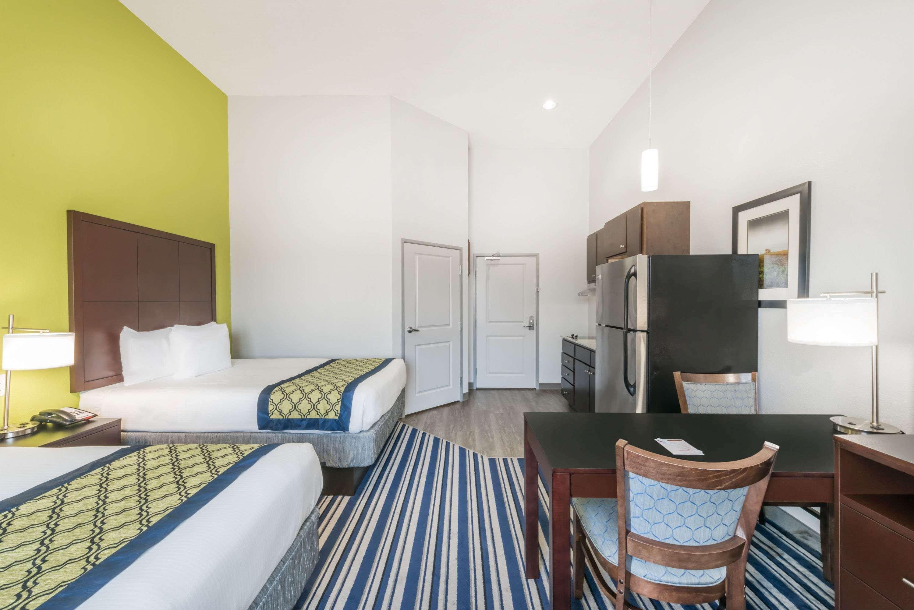 Hawthorn Extended Stay By Wyndham Мидленд Экстерьер фото