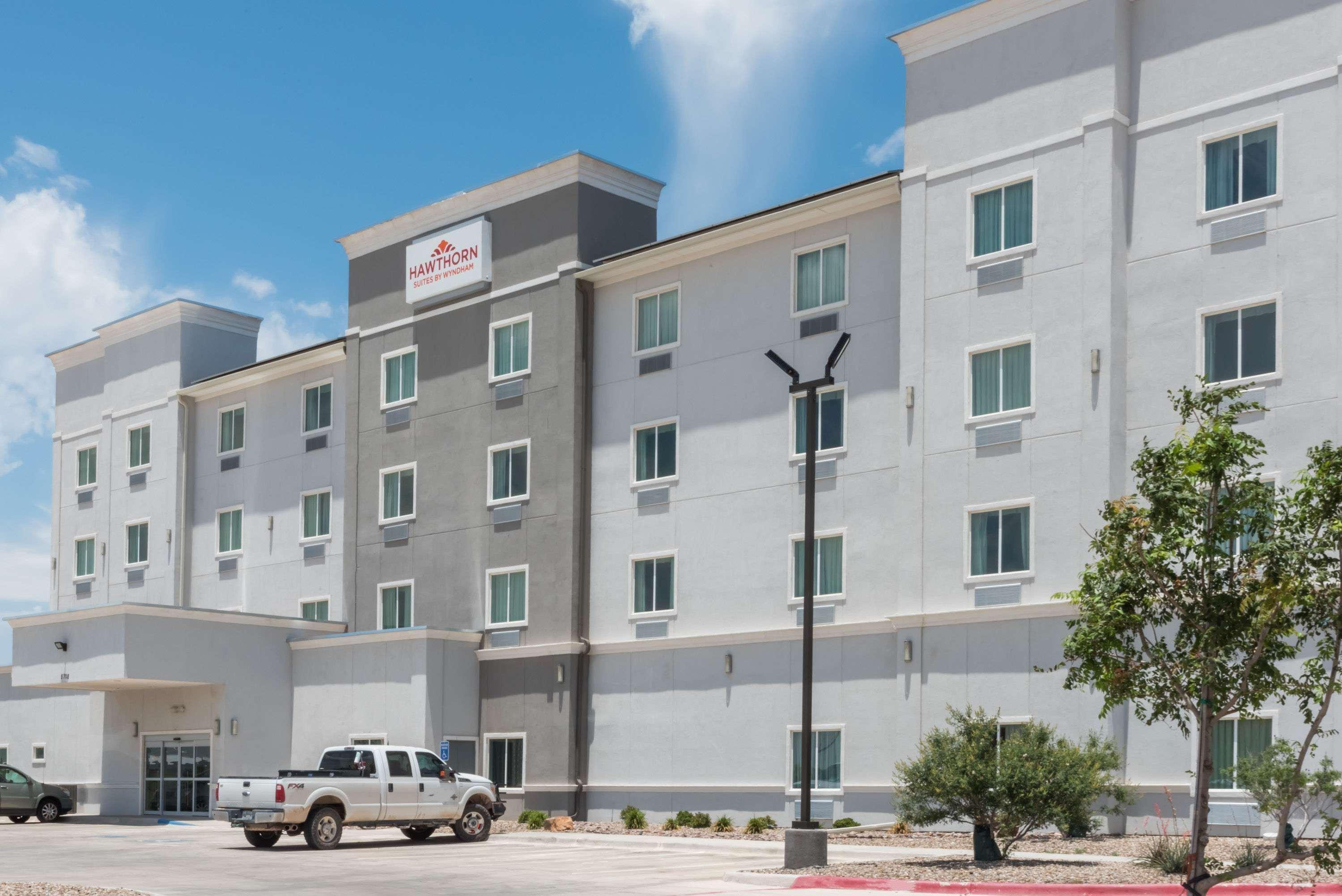 Hawthorn Extended Stay By Wyndham Мидленд Экстерьер фото