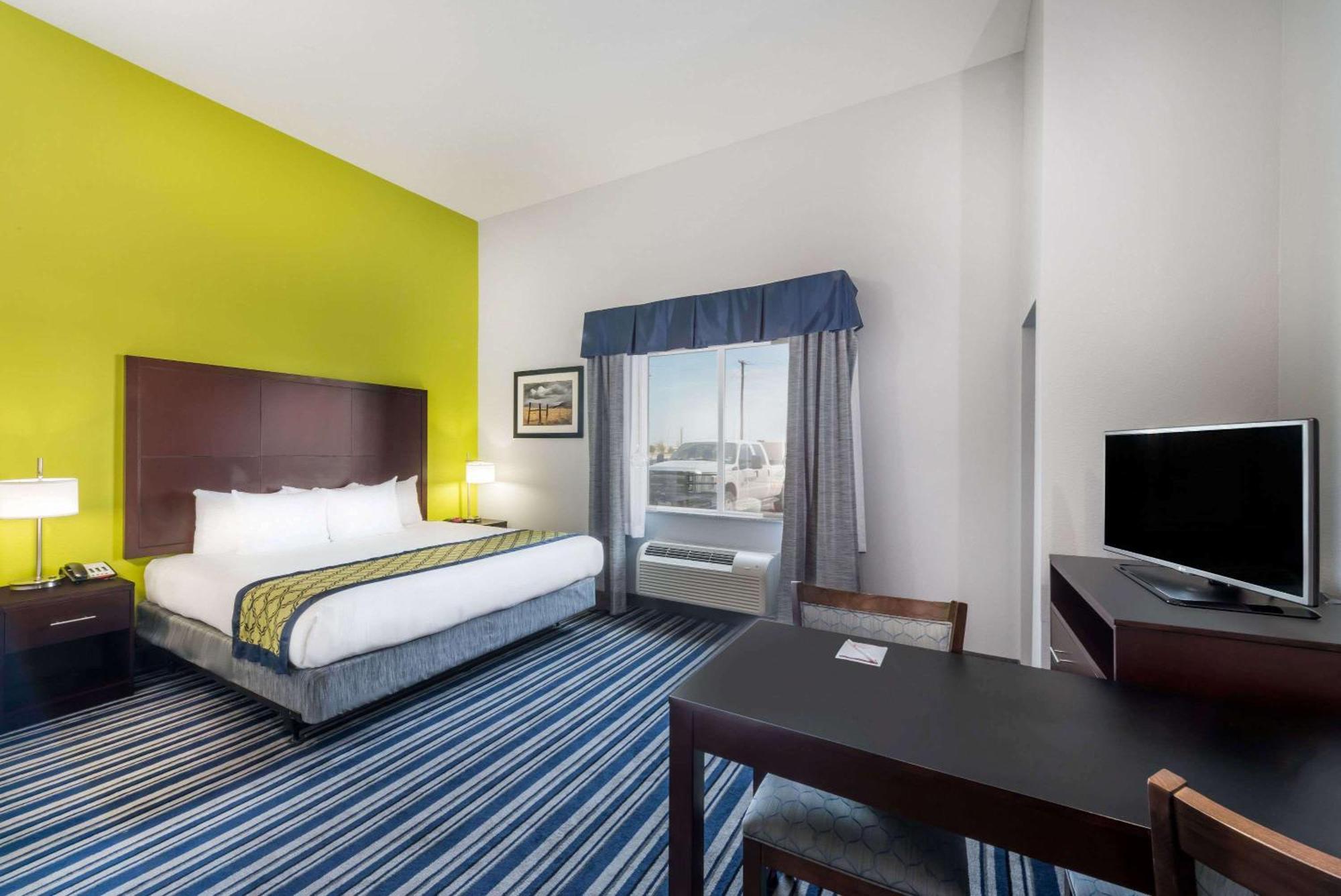 Hawthorn Extended Stay By Wyndham Мидленд Экстерьер фото